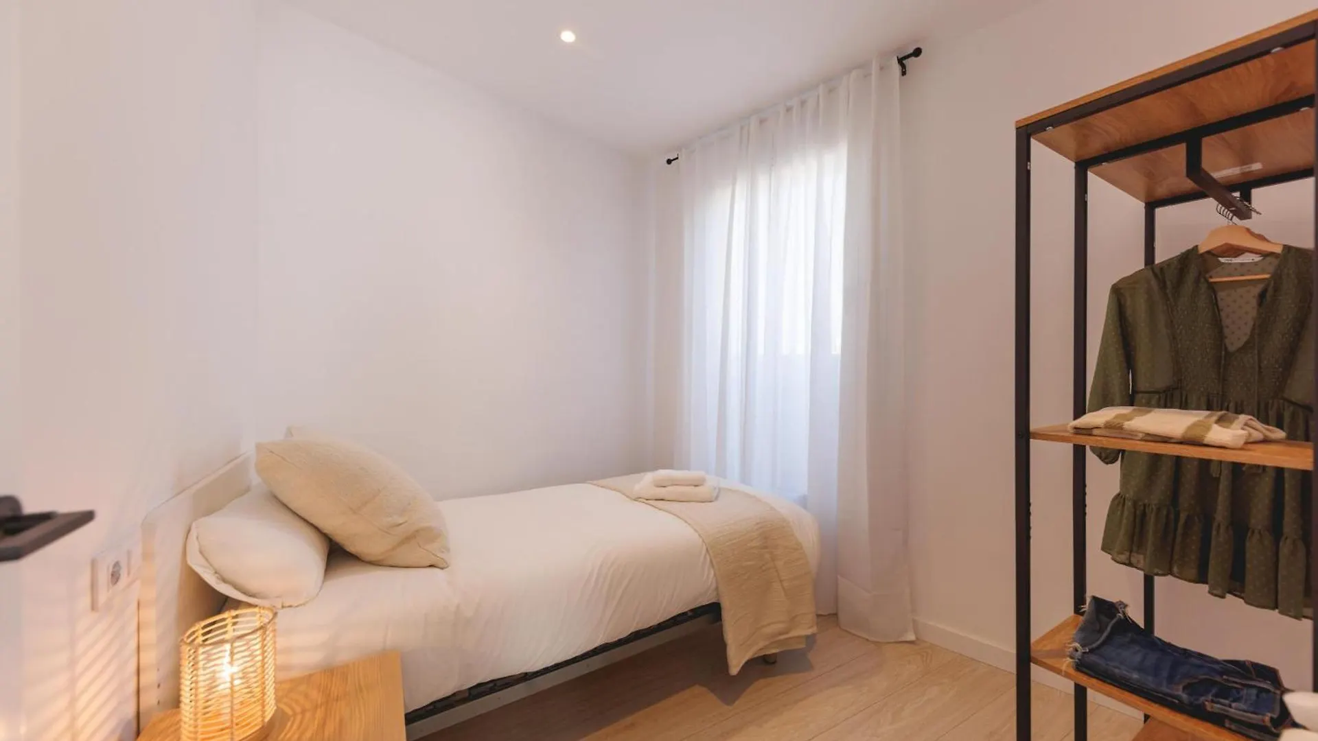 Bravissimo Jaume I Penthouse Lägenhet Girona